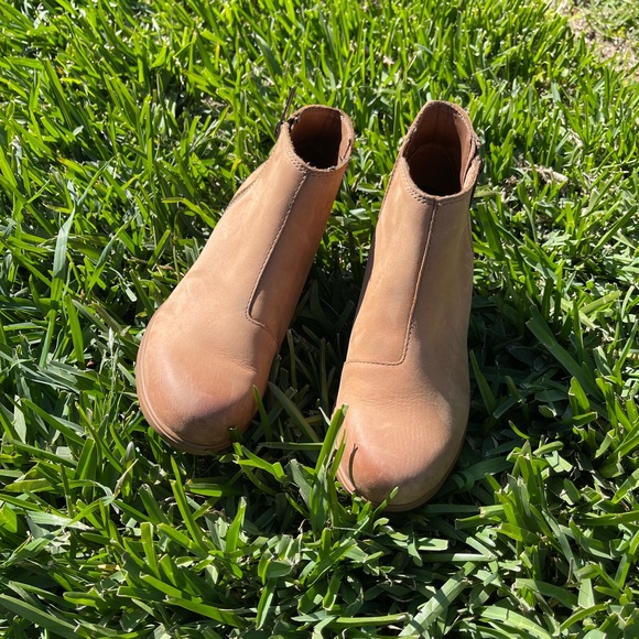 SOREL Joan of Arctic Wedge Chelsea tan Women 9.5 gently used - Picture 3 of 16